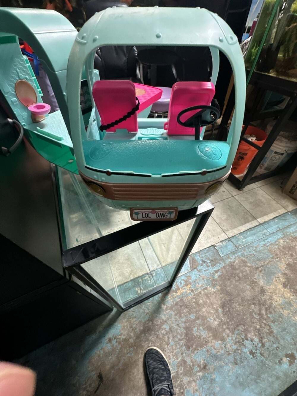 L.O.L. Surprise! 2-in-1 Glamper Playset